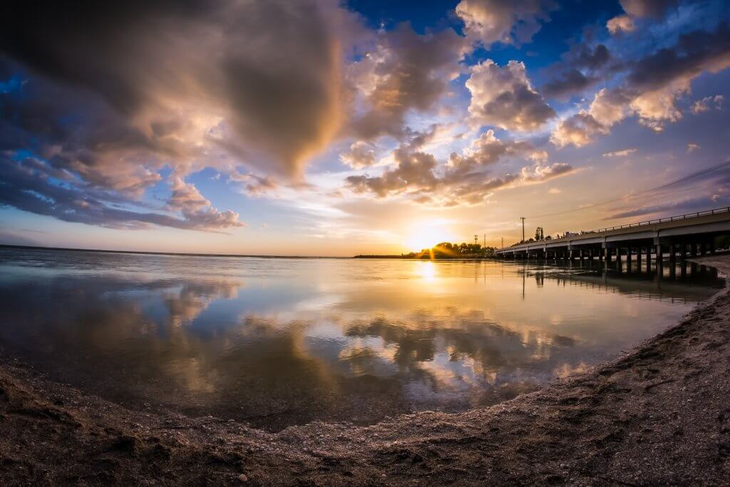 Sunset at blind pass at sanibel/captiva florida